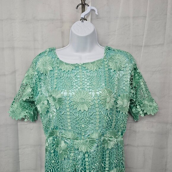 Handmade Seafoam Green Lace Crochet Floral Satin Formal Maxi formal Dress M/L - Picture 2 of 12